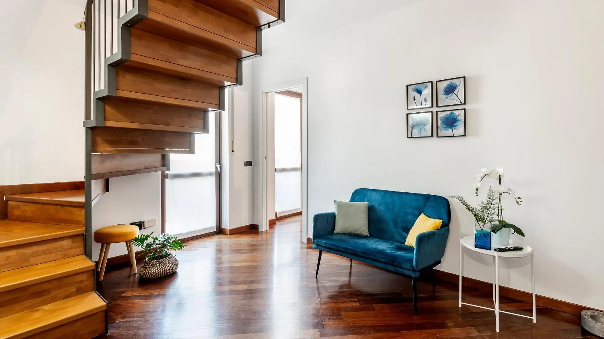 Stayeasy Sesia5 - 4 Bedrooms Penthouse, 2 Baths Milan